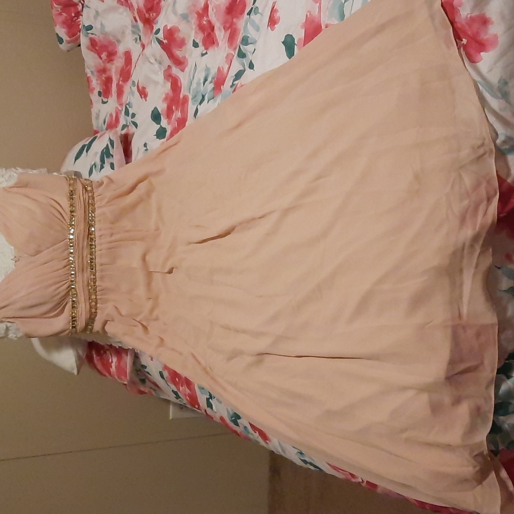 Ever pretty brand,zipper, sleeveless v-neck Long formal dress